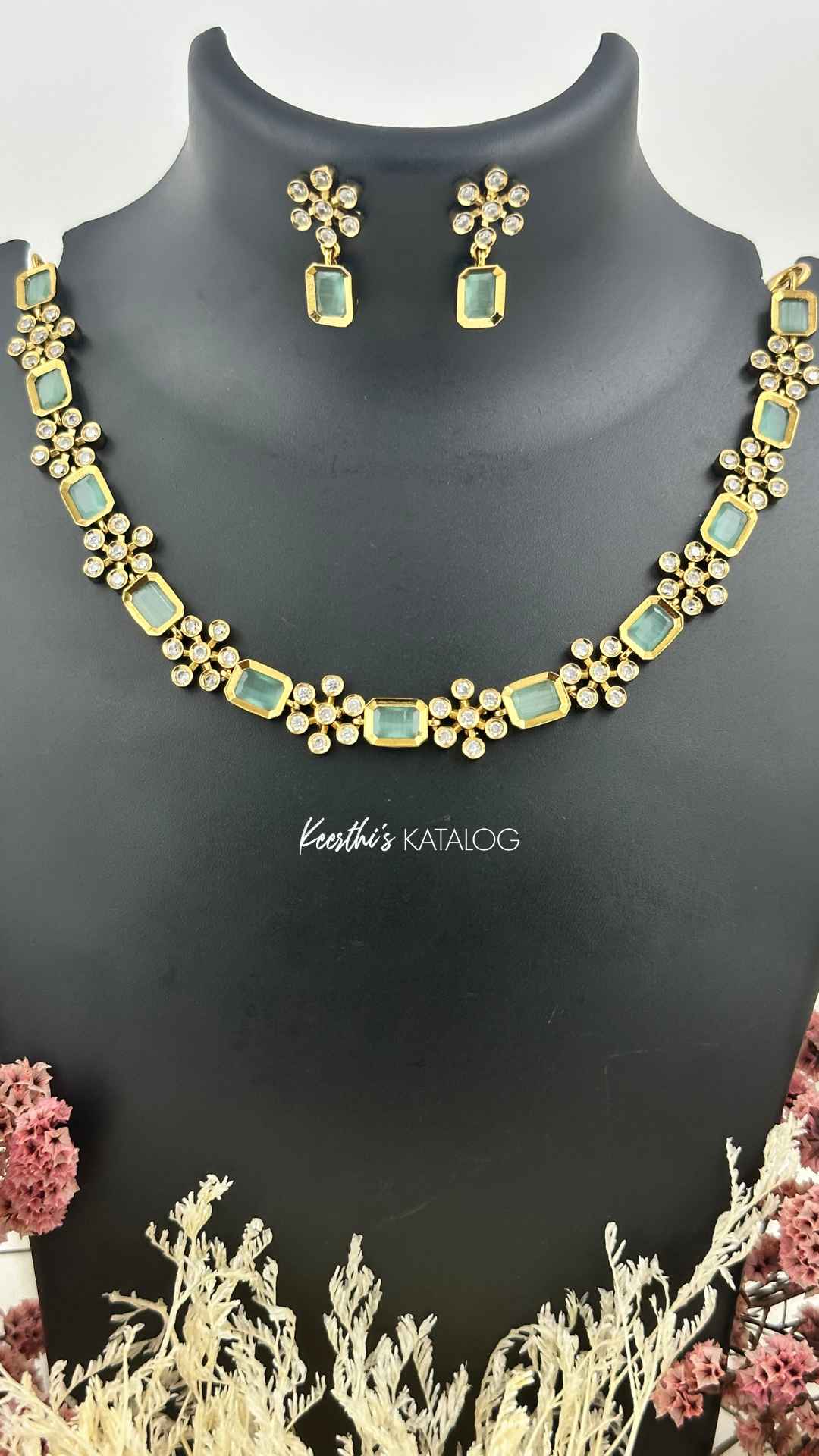 KA1043 - Forest Glimmer Necklace