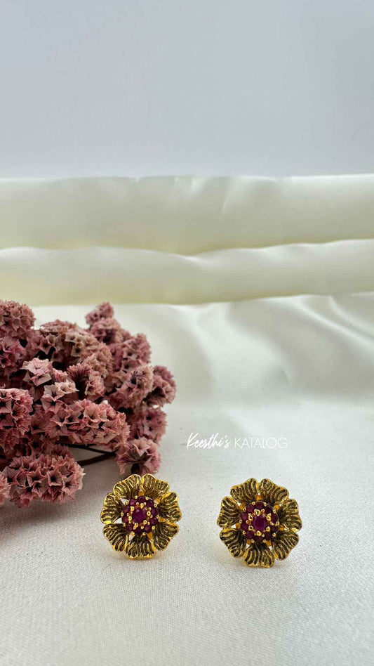 KE1005 - Ruby Blossom Studs