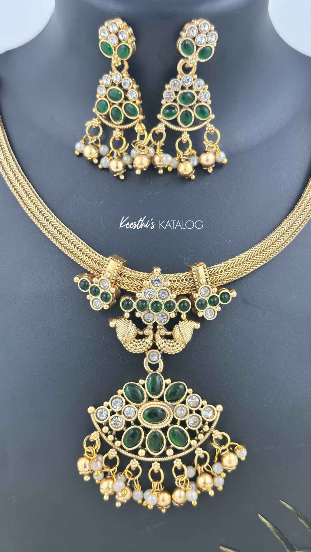 KN1015 - Royal Chandrika Green Necklace