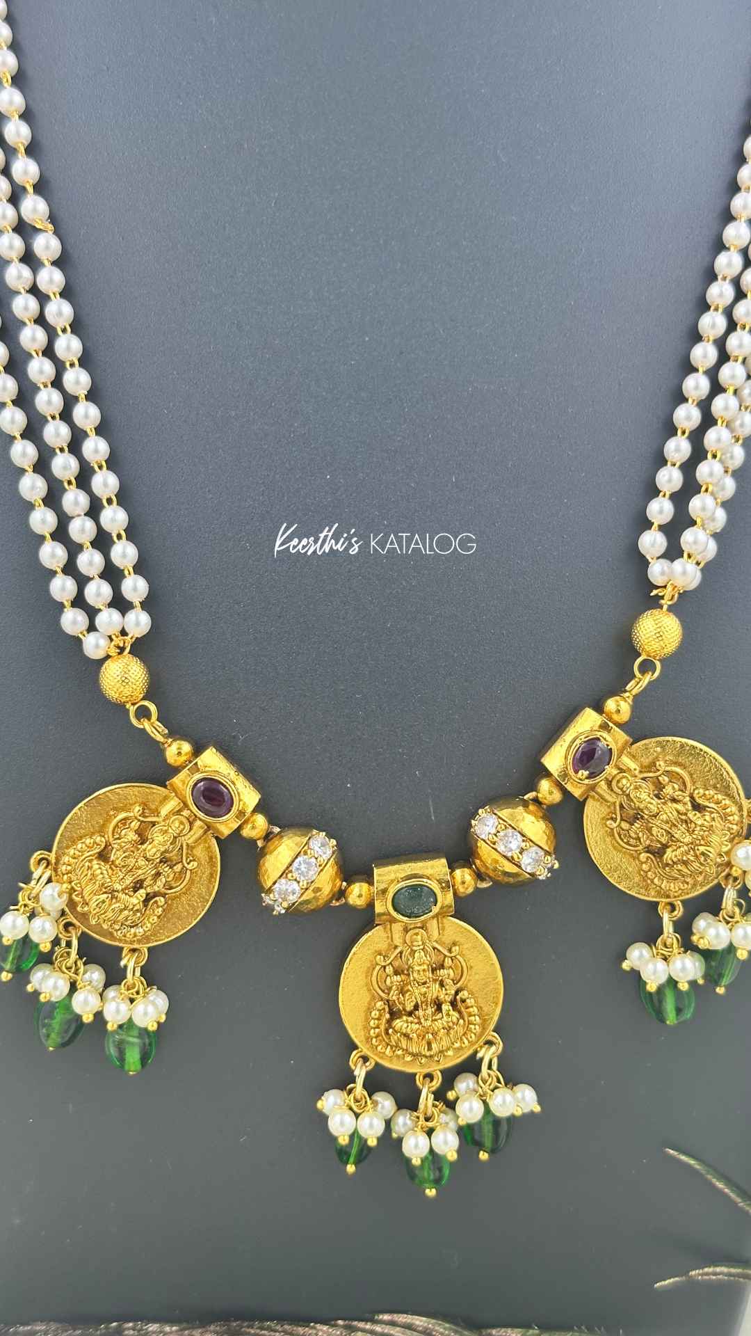 KN1016 - Pearl Lakshmi Coin Set