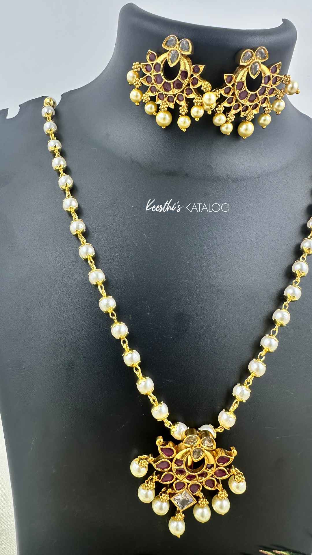 KN1026 - Pearl Drop Necklace Set