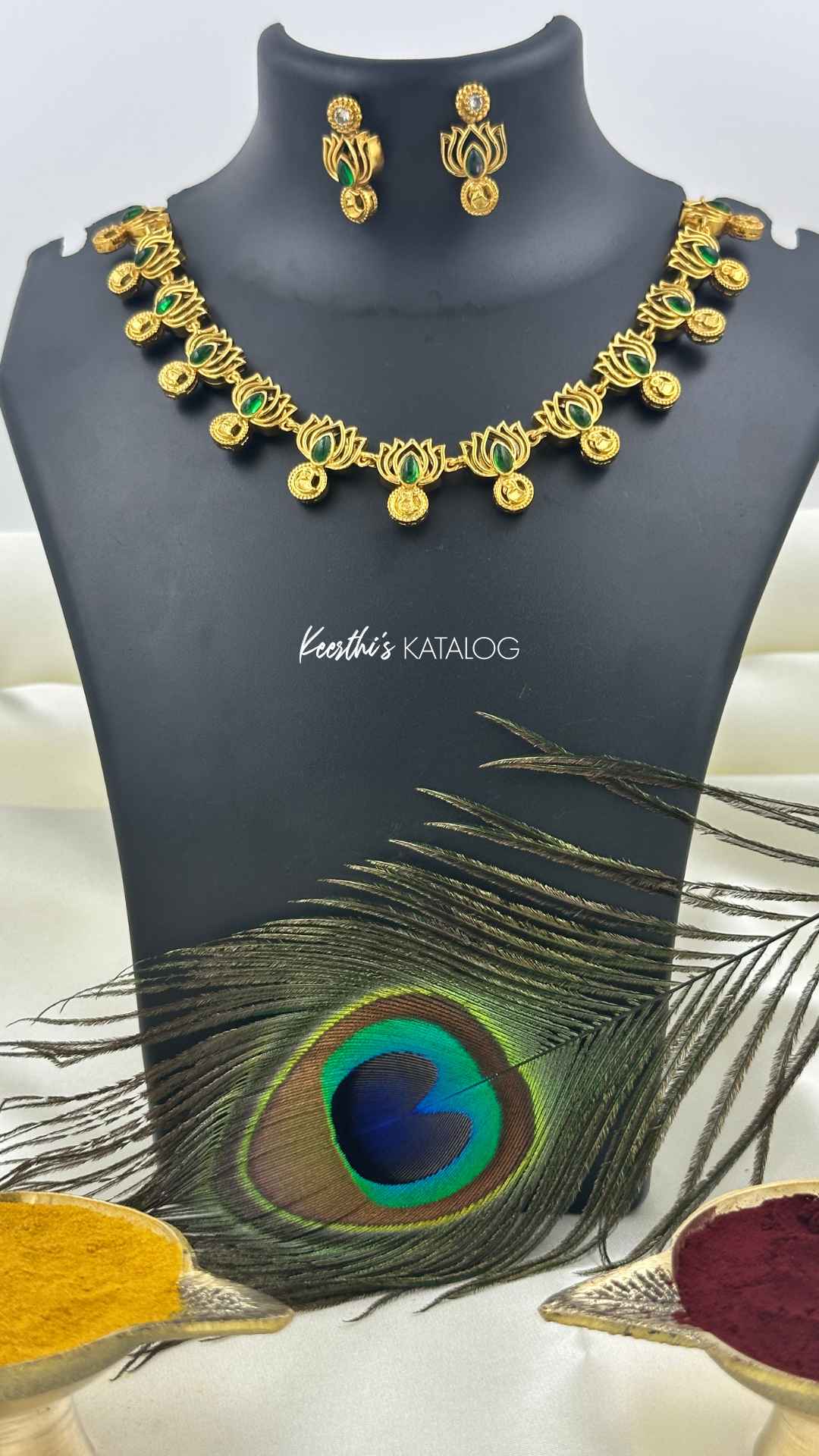 KN1034 - Lotus 2-in-1 Reversible Necklace