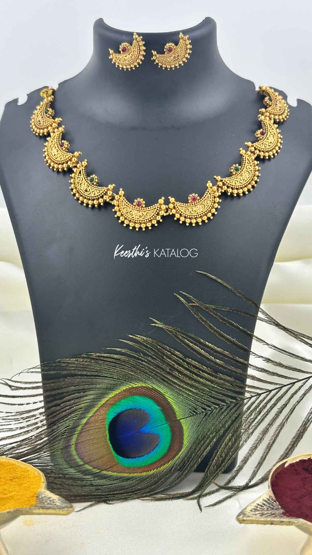 KN1039 - Chandrika Necklace